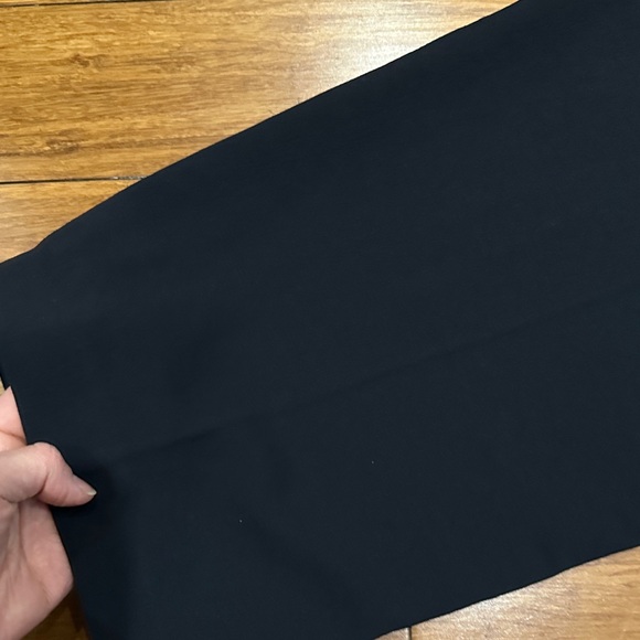 Aritzia Wilfred Cropped Black Effortless Wide Leg Pants - Picture 4 of 7